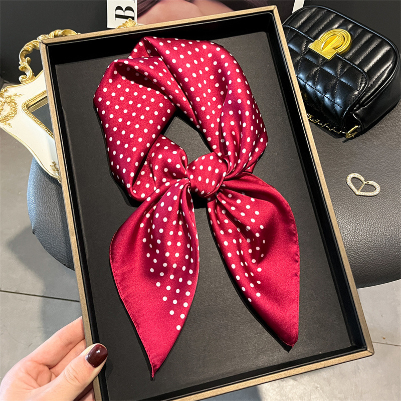 여성용 실크 스카프 용수철 및 여름 꽃 장식, 럭셔리  - Women Bags Wholesale 리뷰 및 가격
