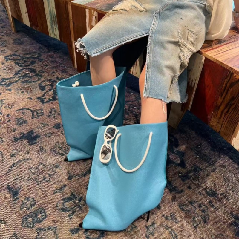 여성용 가을/겨울 신상 포인트 노벨티 백 스타일 부츠  - Women Bags And Shoes 리뷰 및 가격