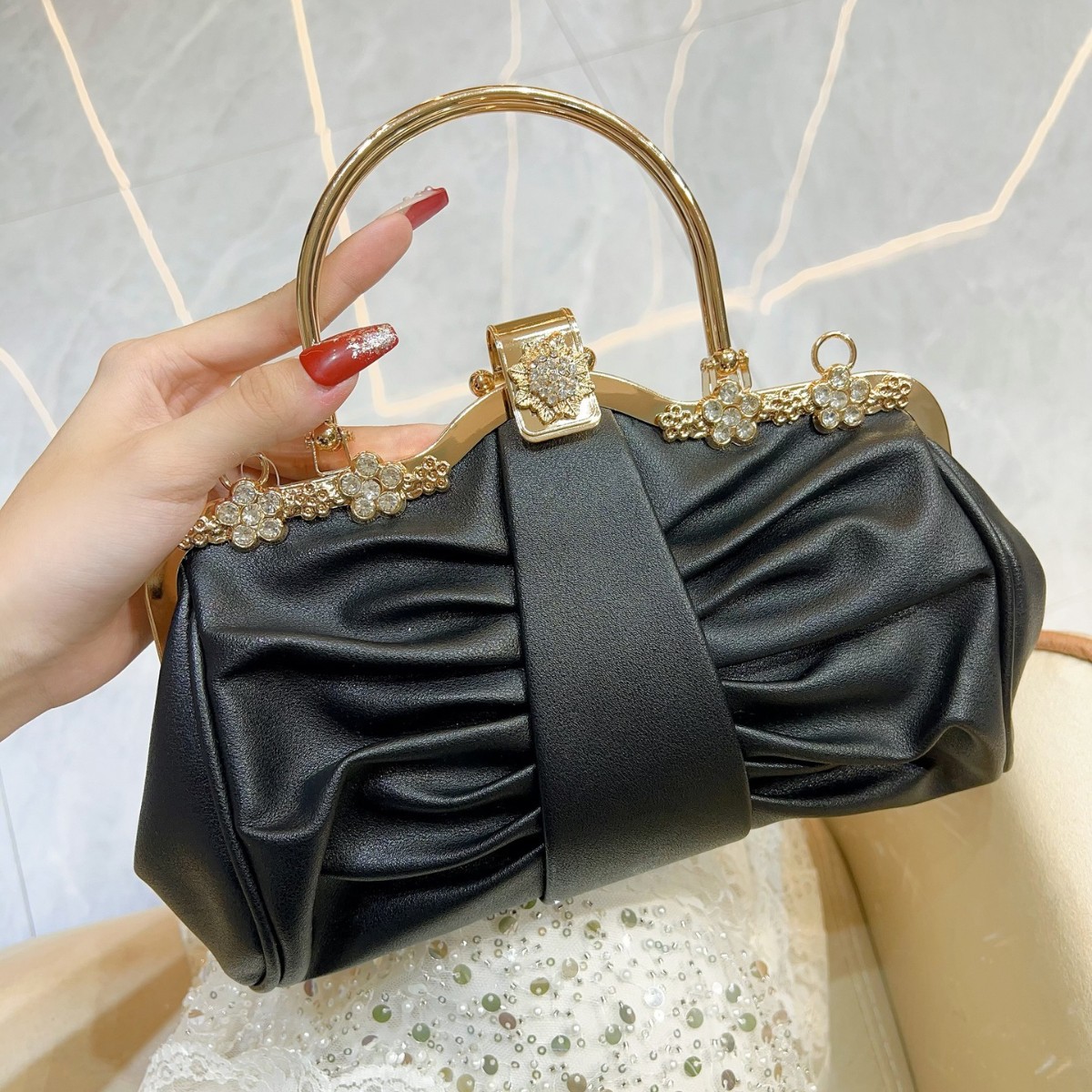 2025 럭셔리 하이엔드 파티 클라우드 여성용 이브닝  - Women Bags In Trend 리뷰 및 가격