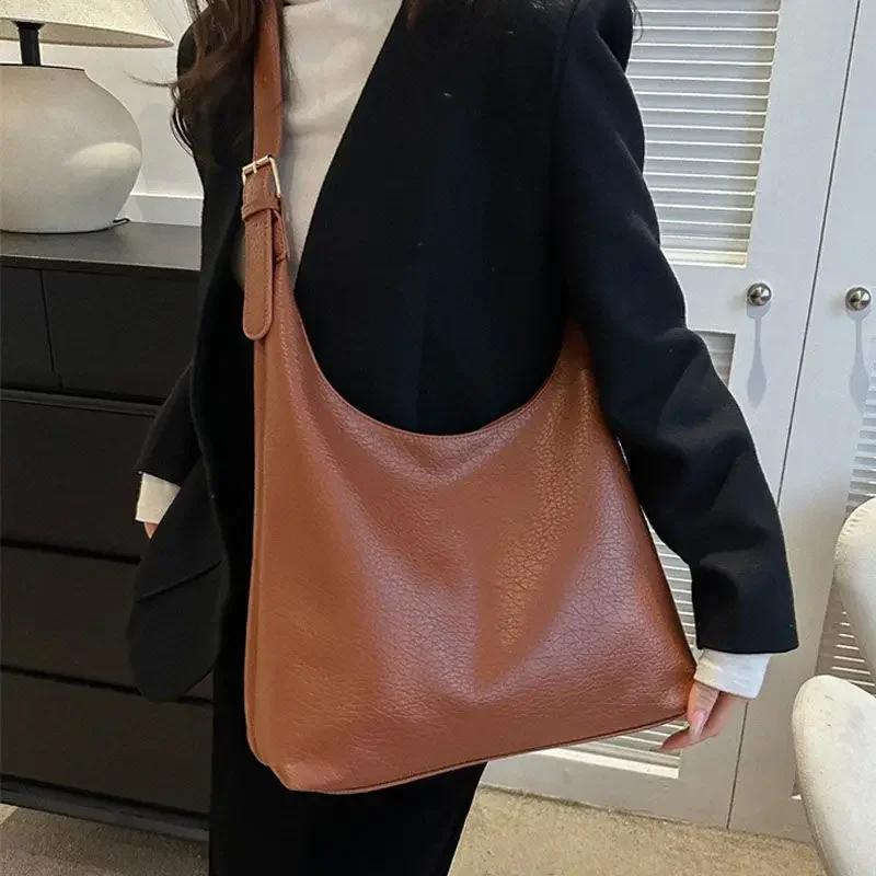여성을위한 패션 가죽 토트 백 2025 트렌드 여성 간 - Women Bags In Trend 리뷰 및 가격