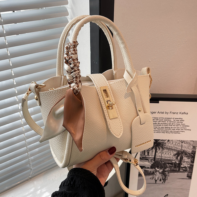 고품질 인기 도매 니치 패션 바스켓 대용량 크로스바디  - Women Bags Wholesale 리뷰 및 가격